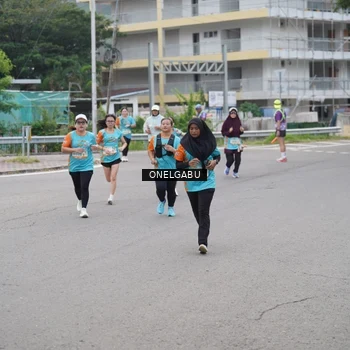 Runner Photo 8220556