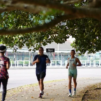 Runner Photo 8220563