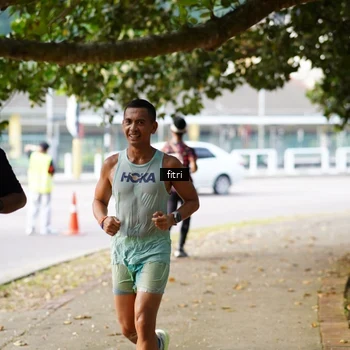 Runner Photo 8220573