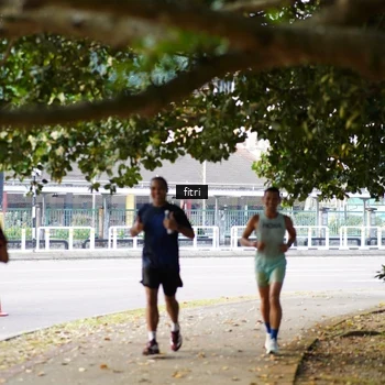 Runner Photo 8220585