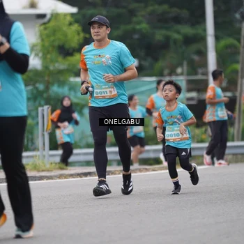 Runner Photo 8220595