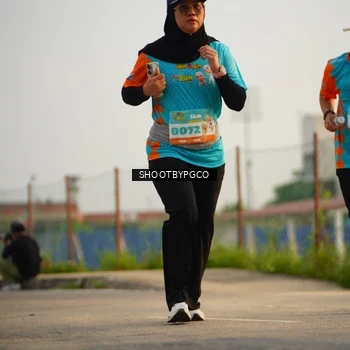Runner Photo 8220611