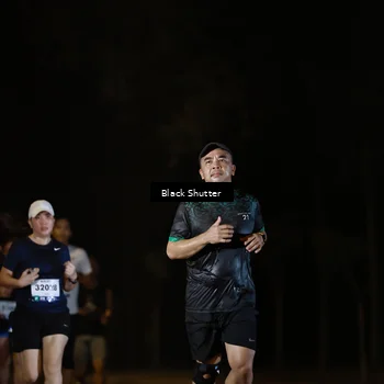 Runner Photo 8220637