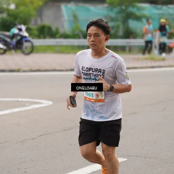 Runner Photo 8220680