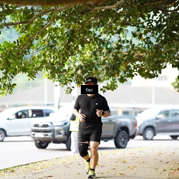 Runner Photo 8220683