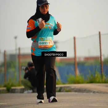 Runner Photo 8220723