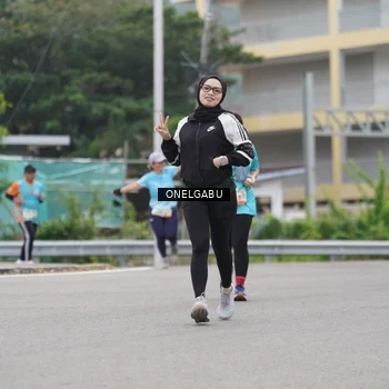 Runner Photo 8220887