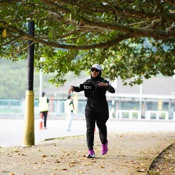 Runner Photo 8220899