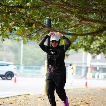 Runner Photo 8220943
