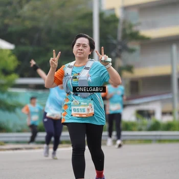 Runner Photo 8221005