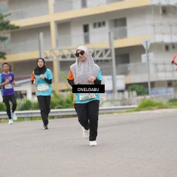 Runner Photo 8221276
