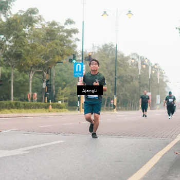 Runner Photo 8221304