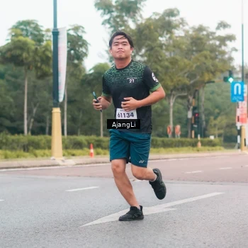 Runner Photo 8221346