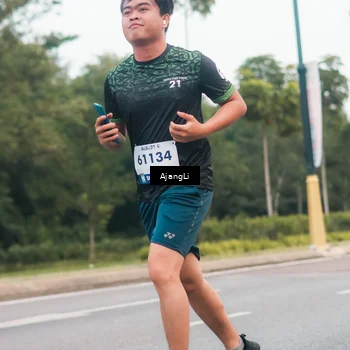 Runner Photo 8221360