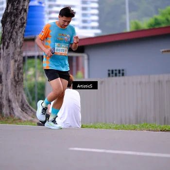 Runner Photo 8221446
