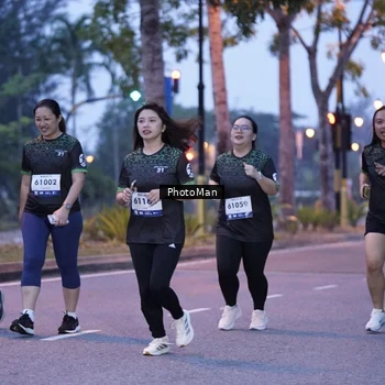 Runner Photo 8221489