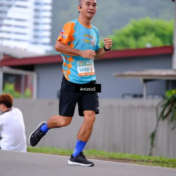 Runner Photo 8221649