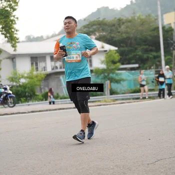 Runner Photo 8221693