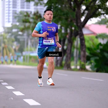 Runner Photo 8221735