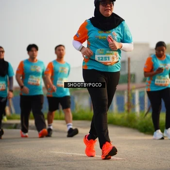 Runner Photo 8221796
