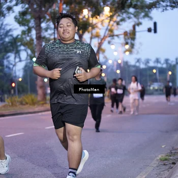 Runner Photo 8221813