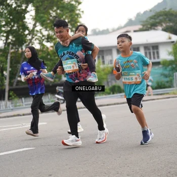 Runner Photo 8221855