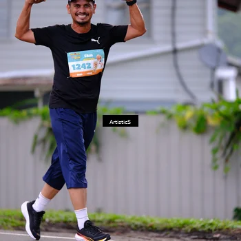 Runner Photo 8221897
