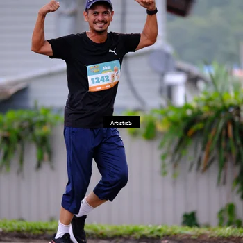 Runner Photo 8221899