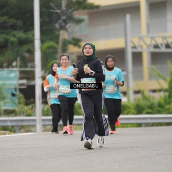 Runner Photo 8221903