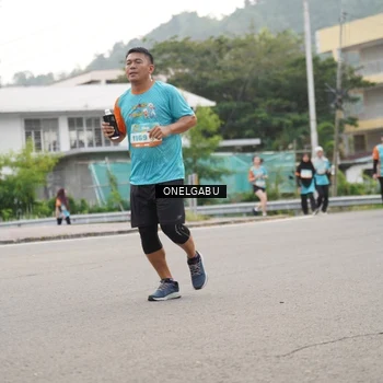 Runner Photo 8221905