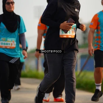 Runner Photo 8221917
