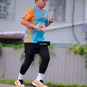 Runner Photo 8221993