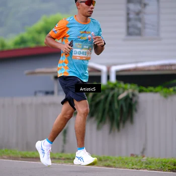 Runner Photo 8222037