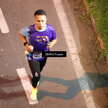 Runner Photo 8222058