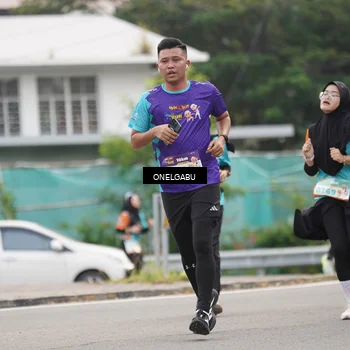 Runner Photo 8222062