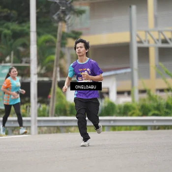 Runner Photo 8222172