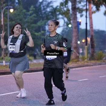 Runner Photo 8222276
