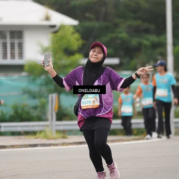 Runner Photo 8222324