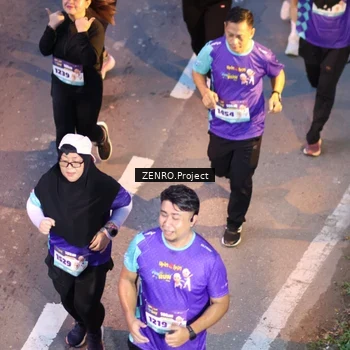 Runner Photo 8222381