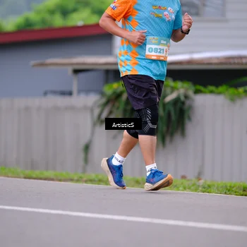 Runner Photo 8222435
