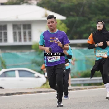 Runner Photo 8222552
