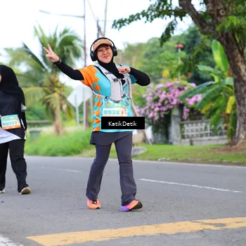 Runner Photo 8222929