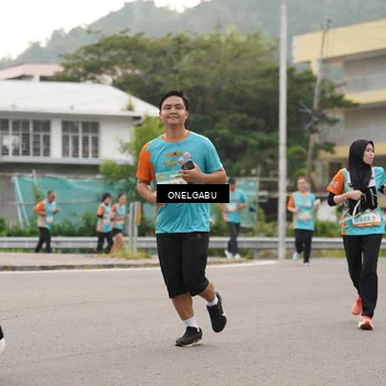 Runner Photo 8222993