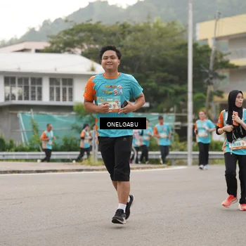 Runner Photo 8222997