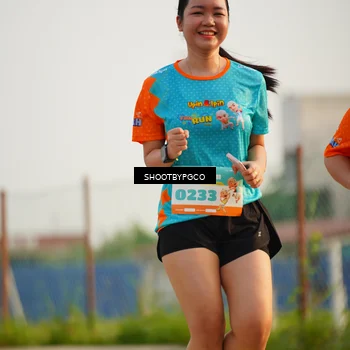 Runner Photo 8223003