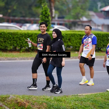Runner Photo 8223028