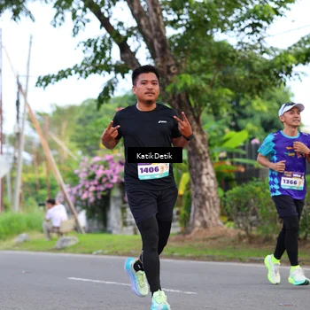 Runner Photo 8223072