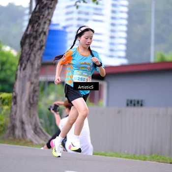 Runner Photo 8223189