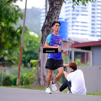 Runner Photo 8223293