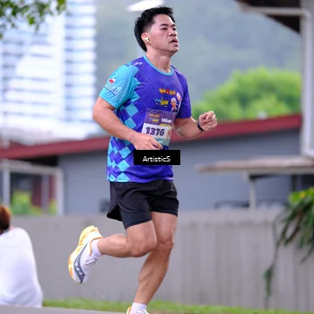 Runner Photo 8223309